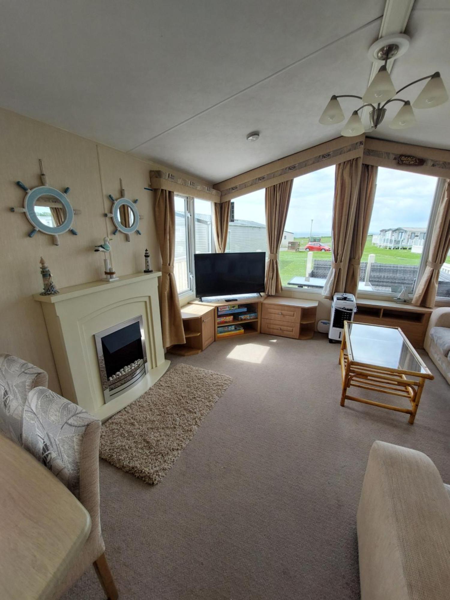 Seaside Caravan Hoburne Naish Holiday Park Naish Common 83 Нью Милтон Экстерьер фото